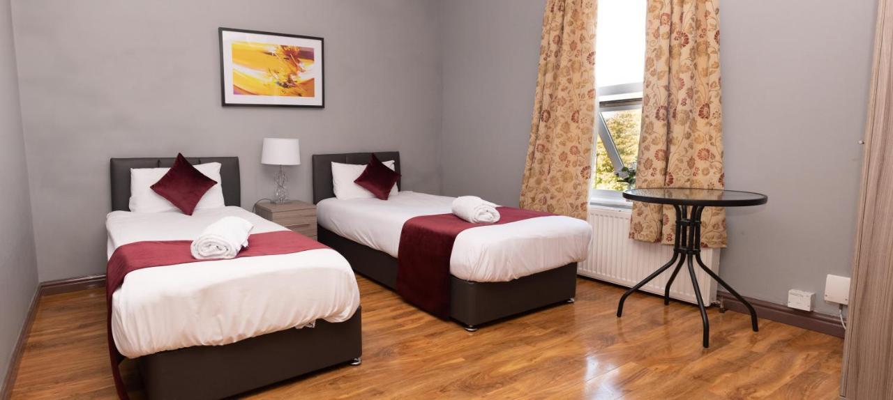 Alexandra Contractor House - Free Parking For Large Vans, Free Wifi & Netflix By Firoz Property Management Aldershot Luaran gambar